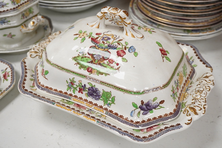 A collection of Copeland Spode Old Bow dinner wares